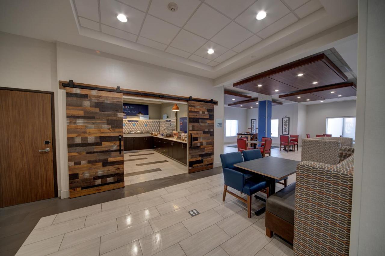 Holiday Inn Express Hotel & Suites Oklahoma City-West Yukon By Ihg Exterior foto